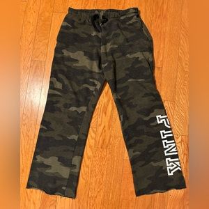 VS PINK camo boyfriend pants